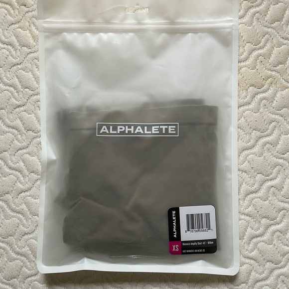 NWT Alphalete Amplify Shorts - Picture 3 of 5